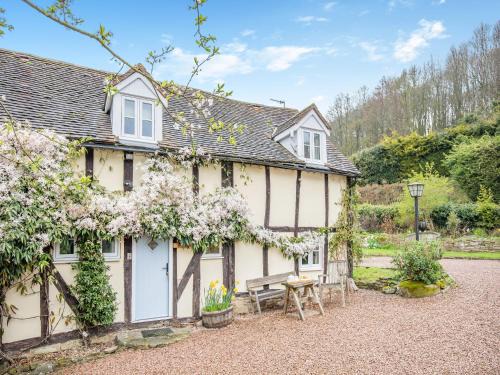 Hay-on-Wye House | Haywain - Ukc6436