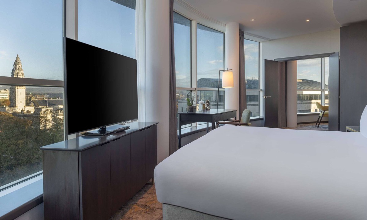 Cardiff City Centre Hotel | Hilton Cardiff