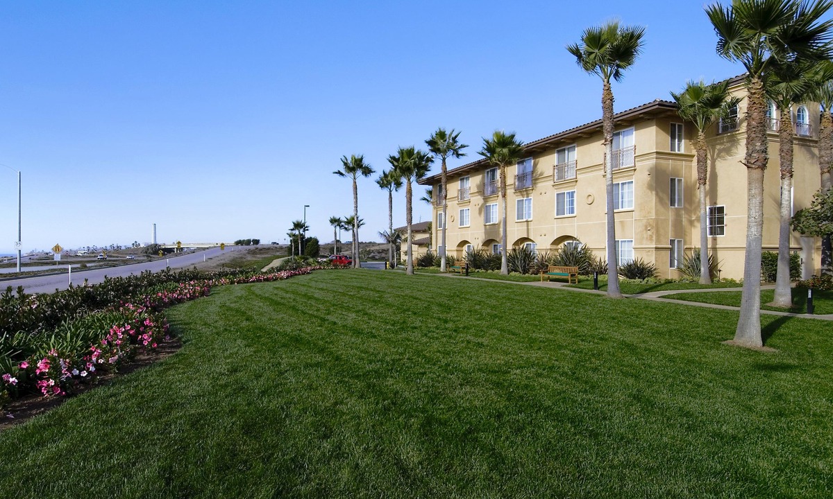 Carlsbad Hotel | Hilton Garden Inn Carlsbad Beach
