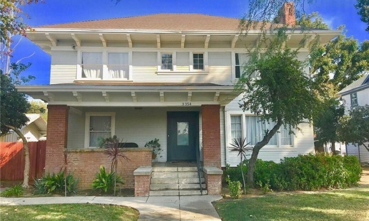 Downtown Riverside House | Historic Charm with Modern Comfort downtown Riverside