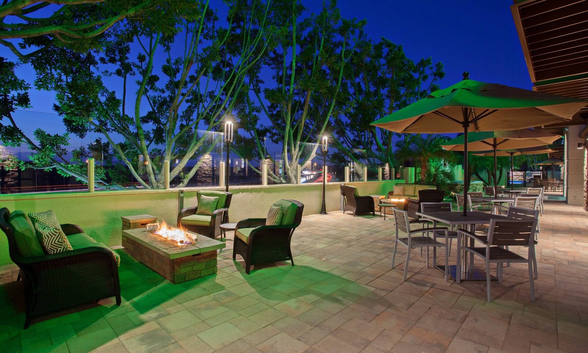 Valle Lindo Hotel | Holiday Inn Diamond Bar - Pomona by IHG