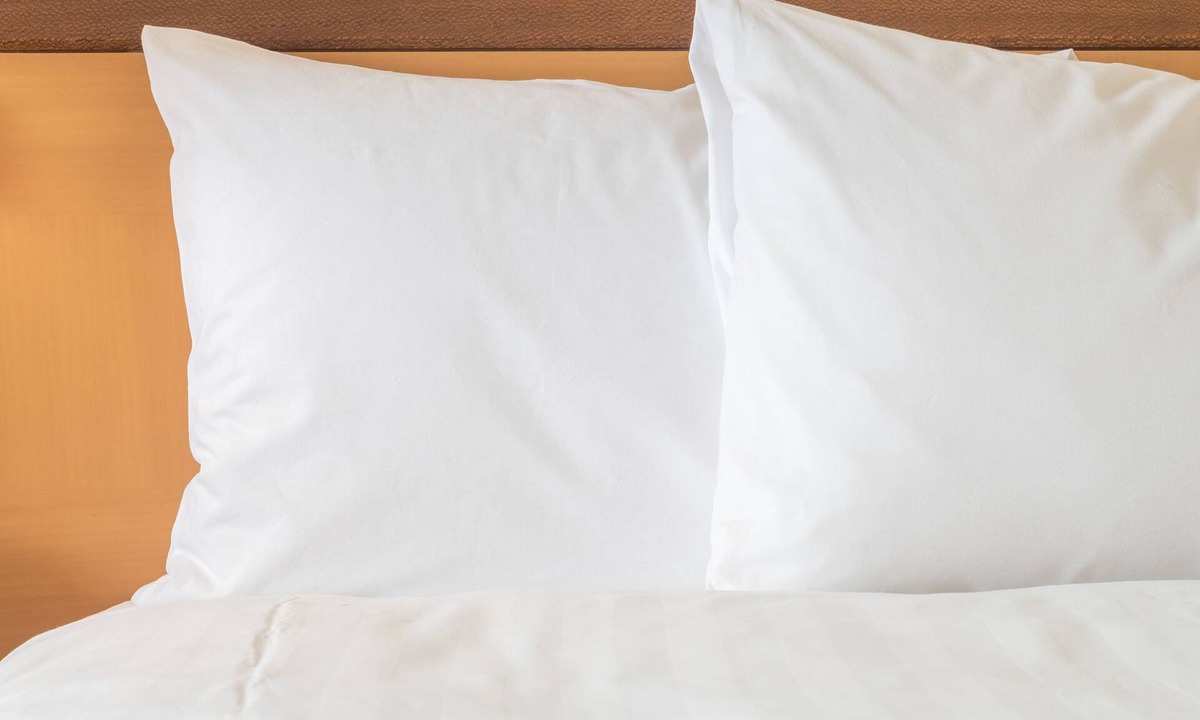 Delano Hotel | Holiday Inn Express Delano by IHG