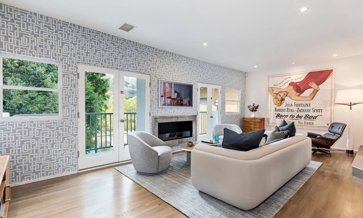 Hollywood Hills West House | Hollywood Hills Cinema
