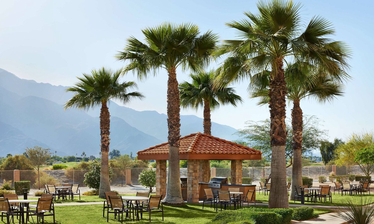 Cathedral City Hotel | Homewood Suites by Hilton Cathedral City Palm Springs