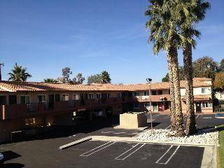 San Jacinto Hotel | Hotel ∙ 2 guests
