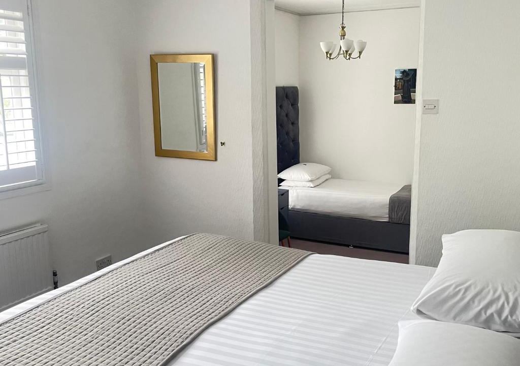 Bayswater Hotel | Hotel 63