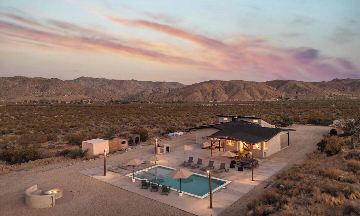 Morongo Valley House | Hotel California ~ Pool,Spa,Views,Destination between Palm Springs &. Joshua Tree