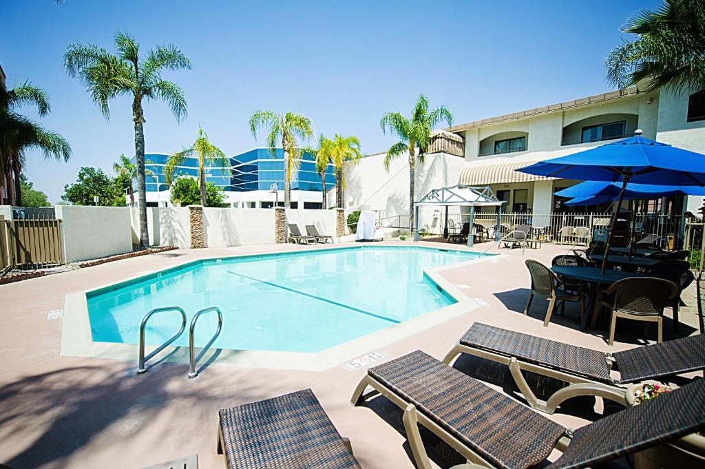 Guasti Hotel | Hotel d'Lins Ontario Airport