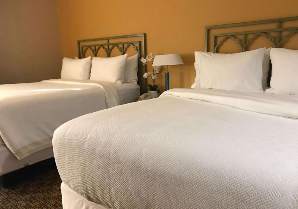 Moreno Valley Hotel | Hotel XOLA Trademark Collection by Wyndham