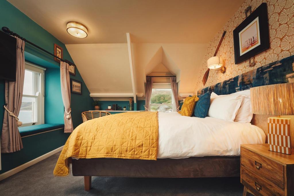 Sennen Cove Hotel | Hotels In Sennen Cove With Air Conditioner, Child Friendly, Restaurant