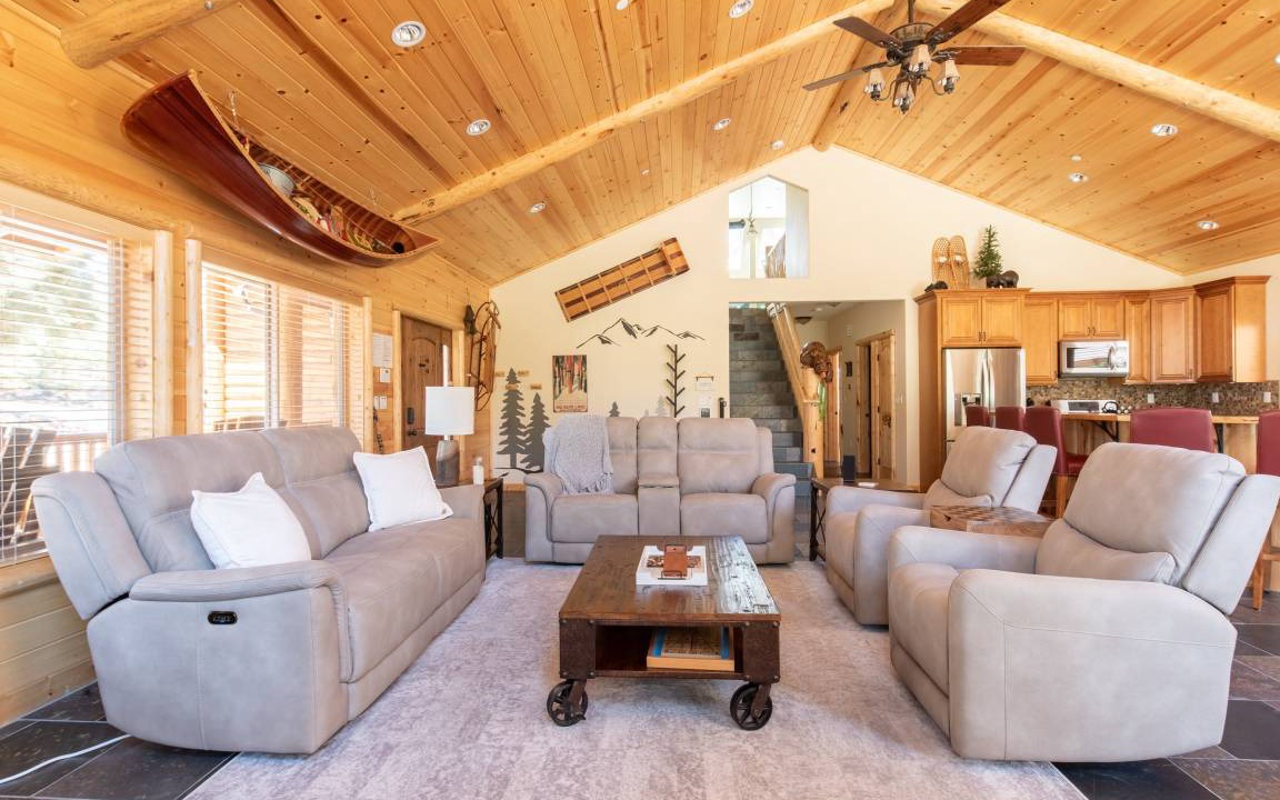 Eagle Mountain Estates House | House ∙ 3 bedrooms ∙ 12 guests
