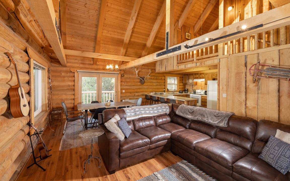 Upper Moonridge House | House ∙ 3 bedrooms ∙ 6 guests