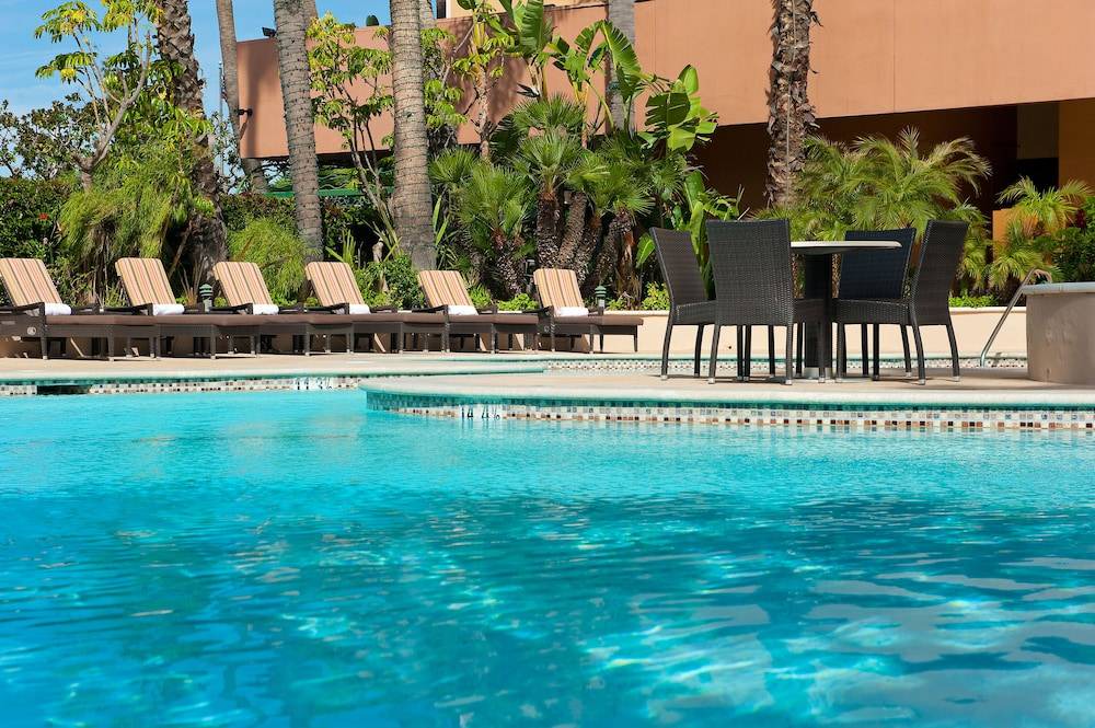 Airport Area Hotel | Hyatt Regency John Wayne Airport Newport Beach