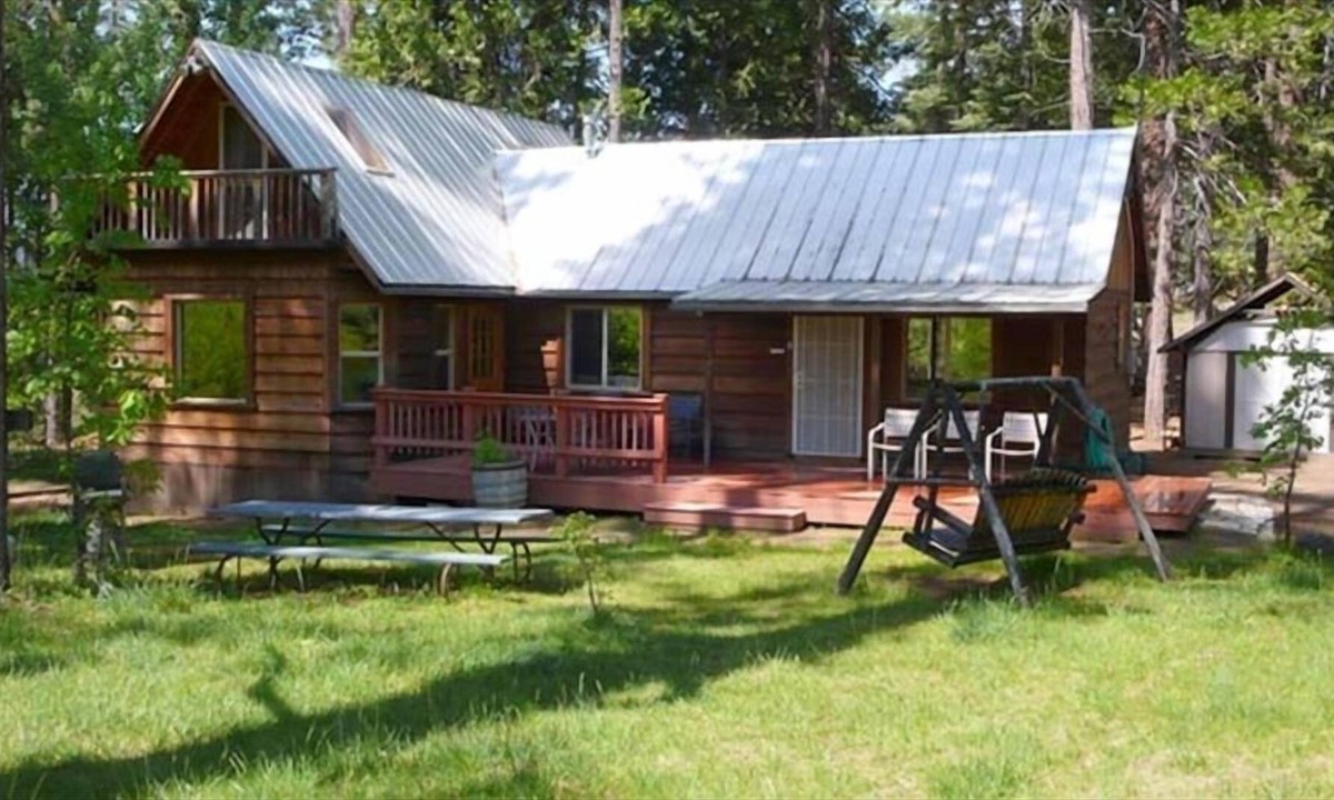 Foresta Cabin | INSIDE YOSEMITE! FORESTA! Peaceful, Artistic, the Place to be!