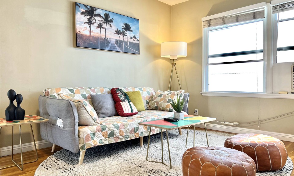 Alhambra House | Jie’s choice -Charming 2B in the Heart of Alhambra