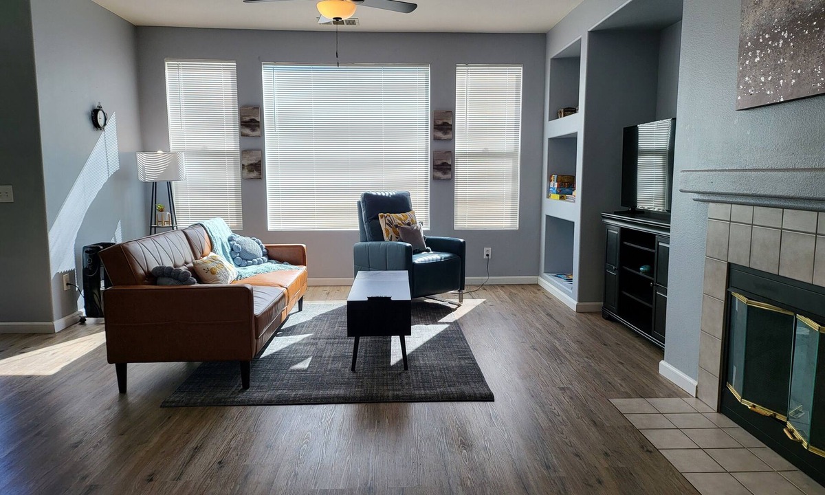 Victorville House | Kid Friendly Comfy Get Away