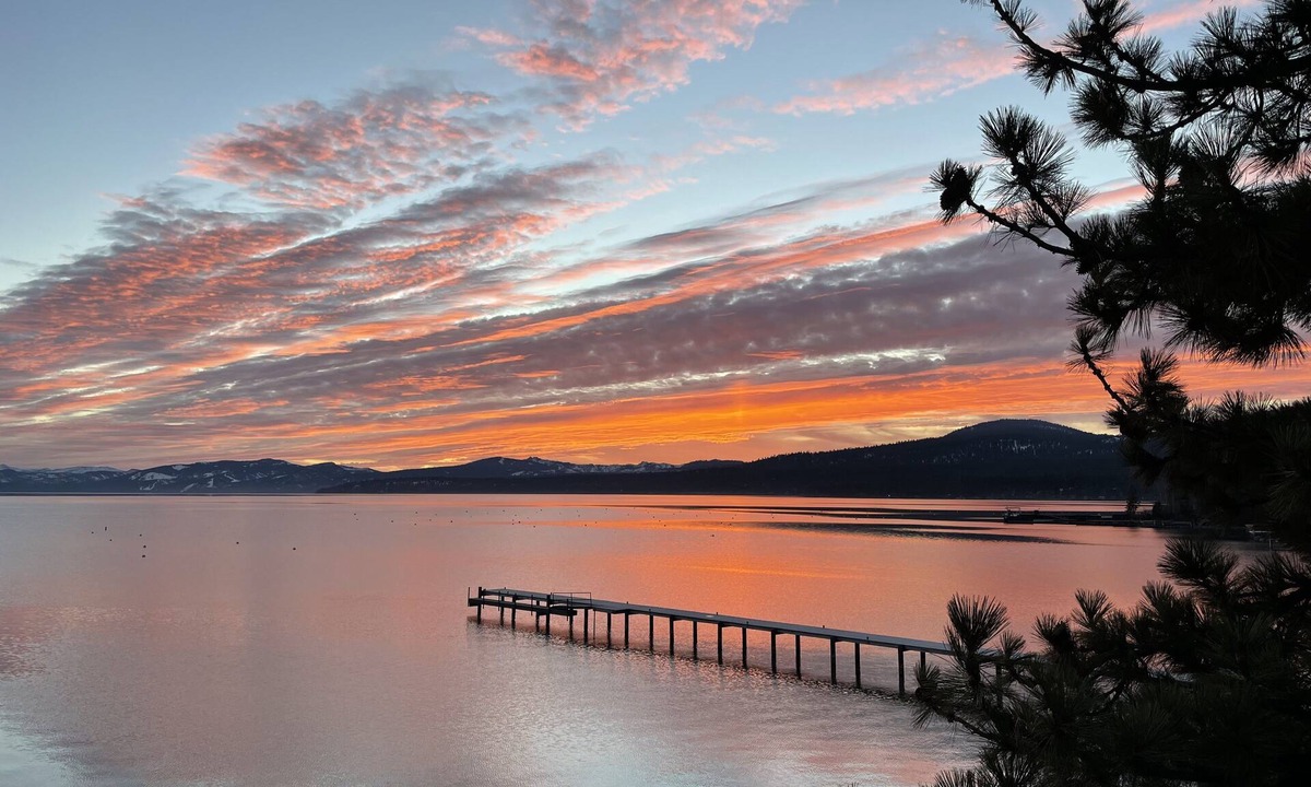 Tahoe Vista House | Lakefront Tahoe Townhome w/Pool & Sandy Beach right outside your door!