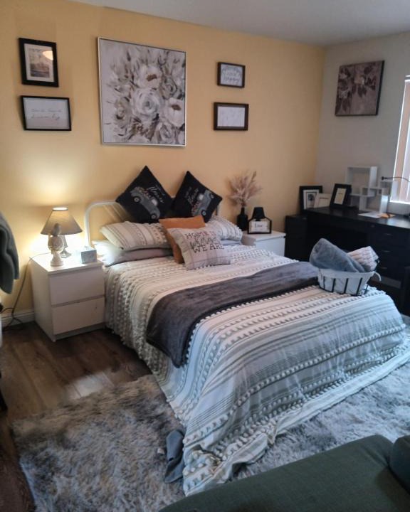 Alhambra Bed & Breakfast | Levander Cozy Home