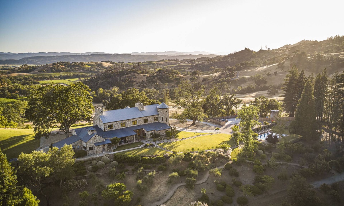 Geyserville Villa | Live like a vintner in the heart of California Wine Country