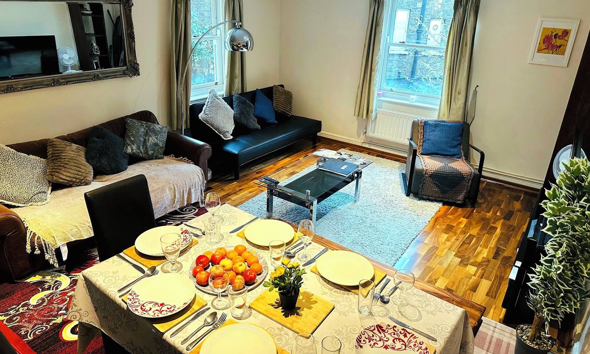 Earl's Court Apartment | Lovely Elegant Aparment Near Kensington Gardens