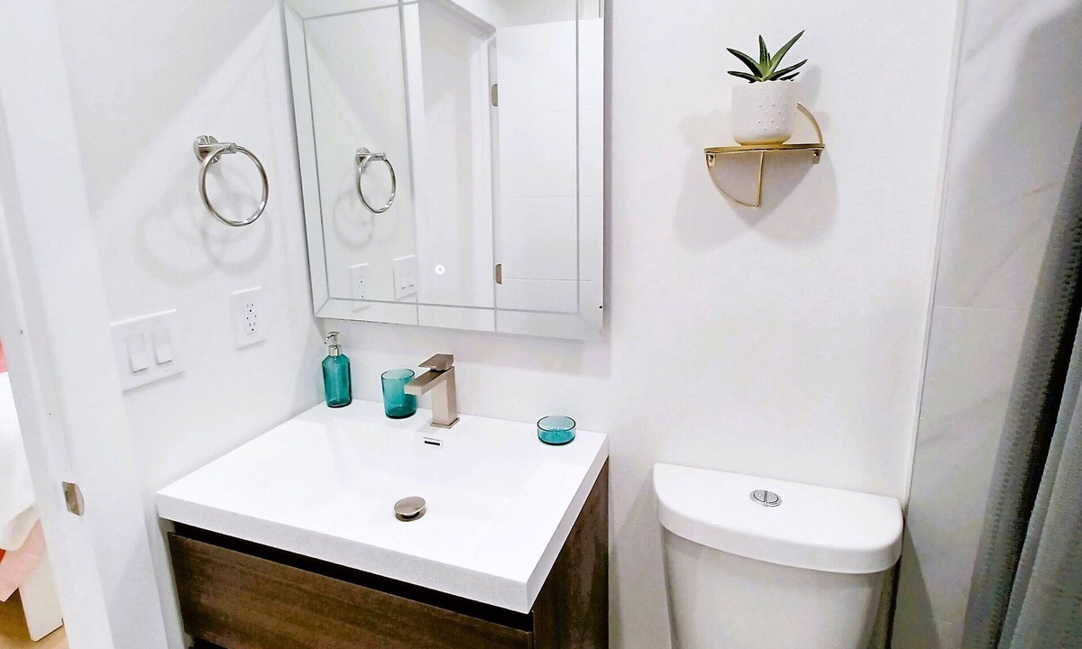 Garden Grove House | Lovely home newly remodeled near Disneyland, Convention Center and beach