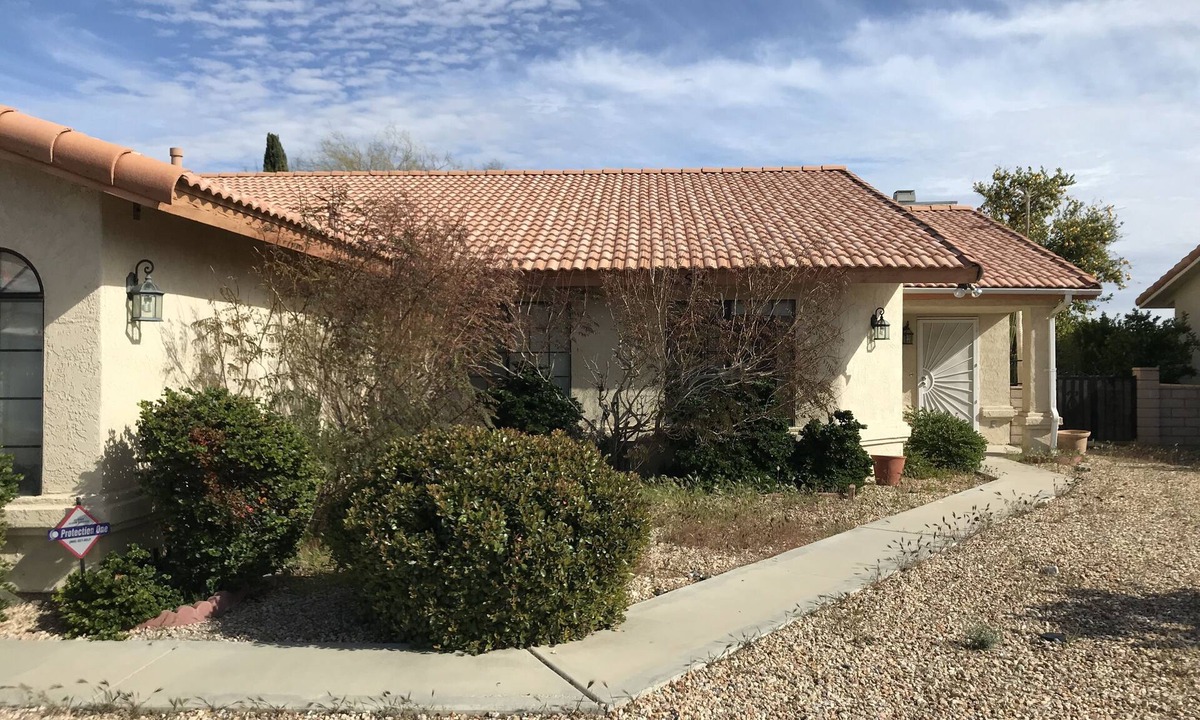 Desert Hot Springs House | Lovely Oasis in Mission Lakes Country Club