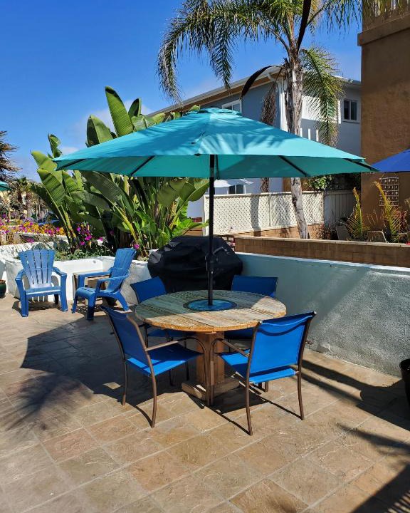 Mission Beach Apartment | Luna Azul, cozy condo only steps to Mission Beach! Free Internet