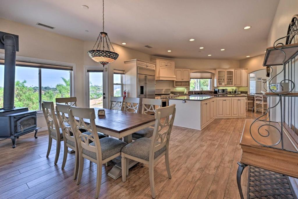 Vista House | Luxe Vista Getaway with Private Pool and Hot Tub!