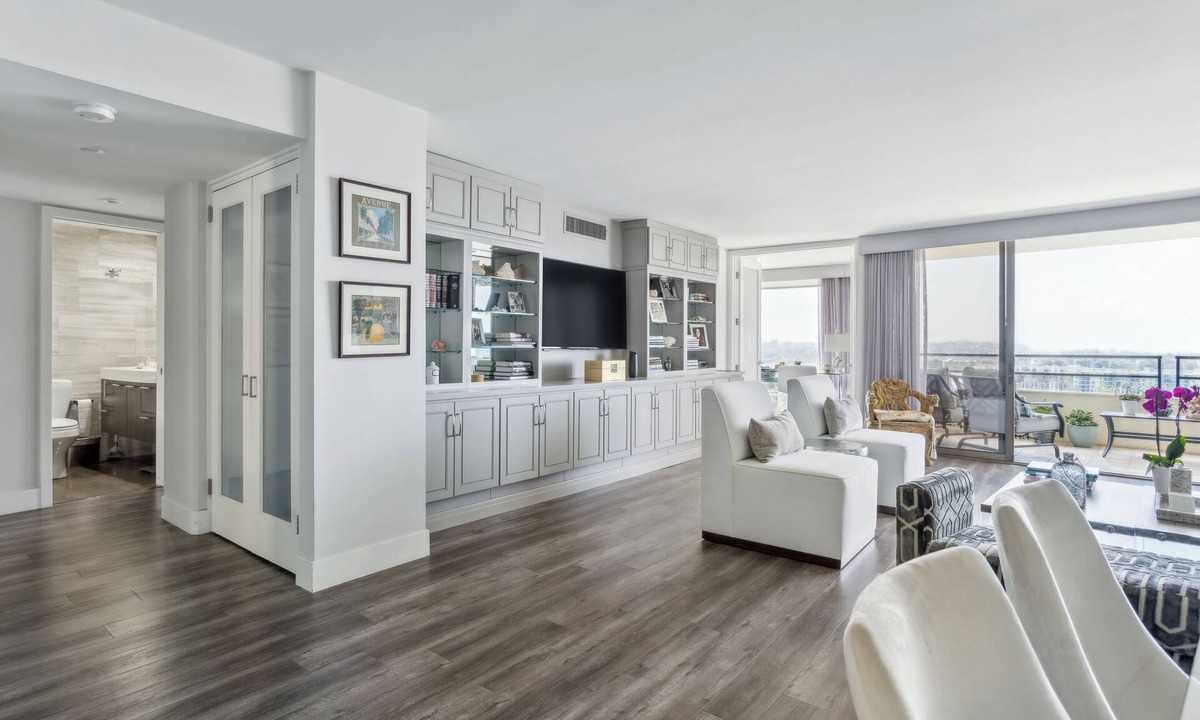 Marina del Rey Condo | Luxurious 2 Bedroom 2 Bath Condo with Stunningly Gorgeous Ocean and Marina Views