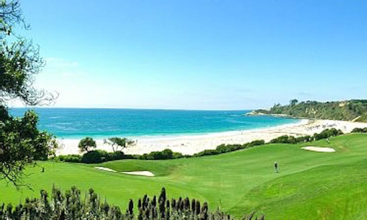Monarch Beach Condo | LUXURIOUS DESIGNER CONDO, WALK TO THE BEACH!