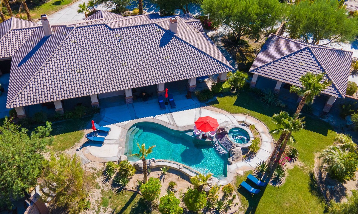 Thousand Palms House | Luxurious Dream pool estate, acre lot, music allowed.