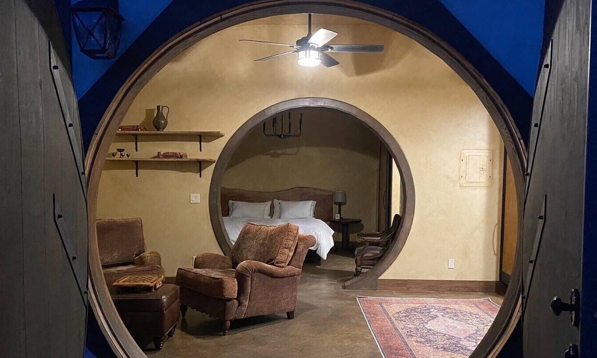 Hobbit Hole Breakfast | Bella Vista
