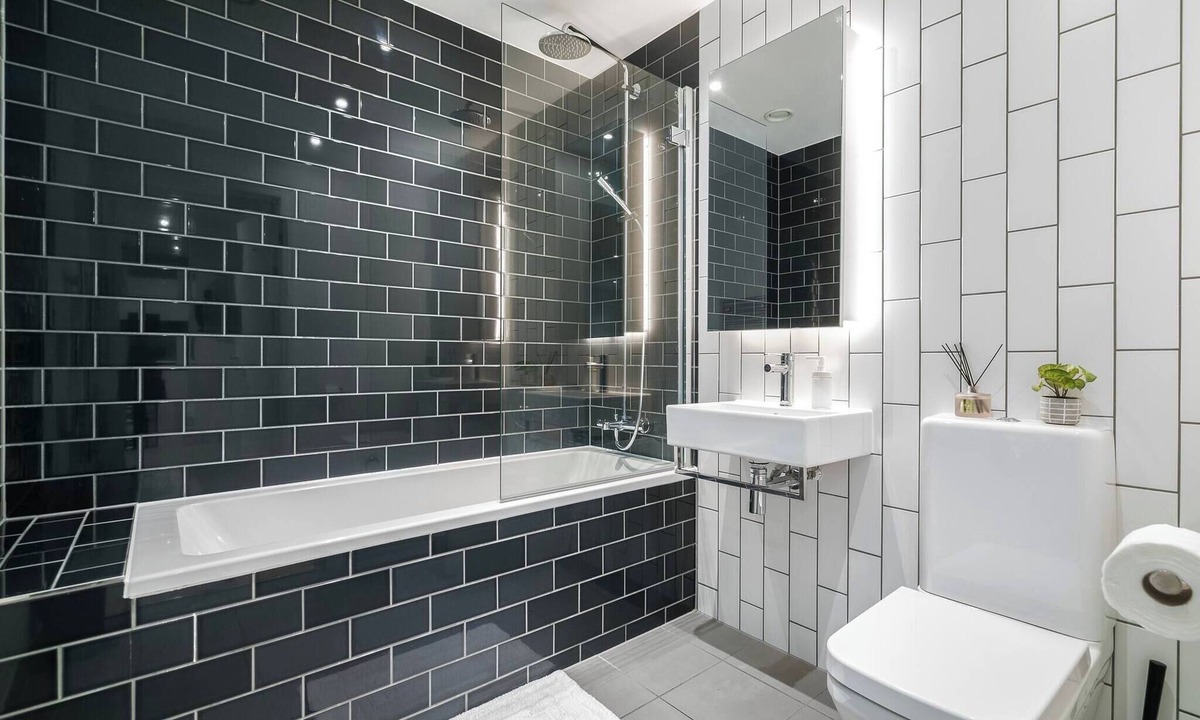 Royal Docks Apartment | Luxurious Riverside Apartment in Central London
