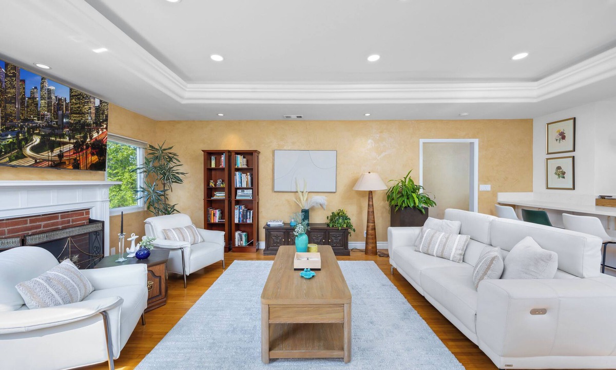 Westchester House | Luxury Comfort - Near LAX & West LA Hotspots
