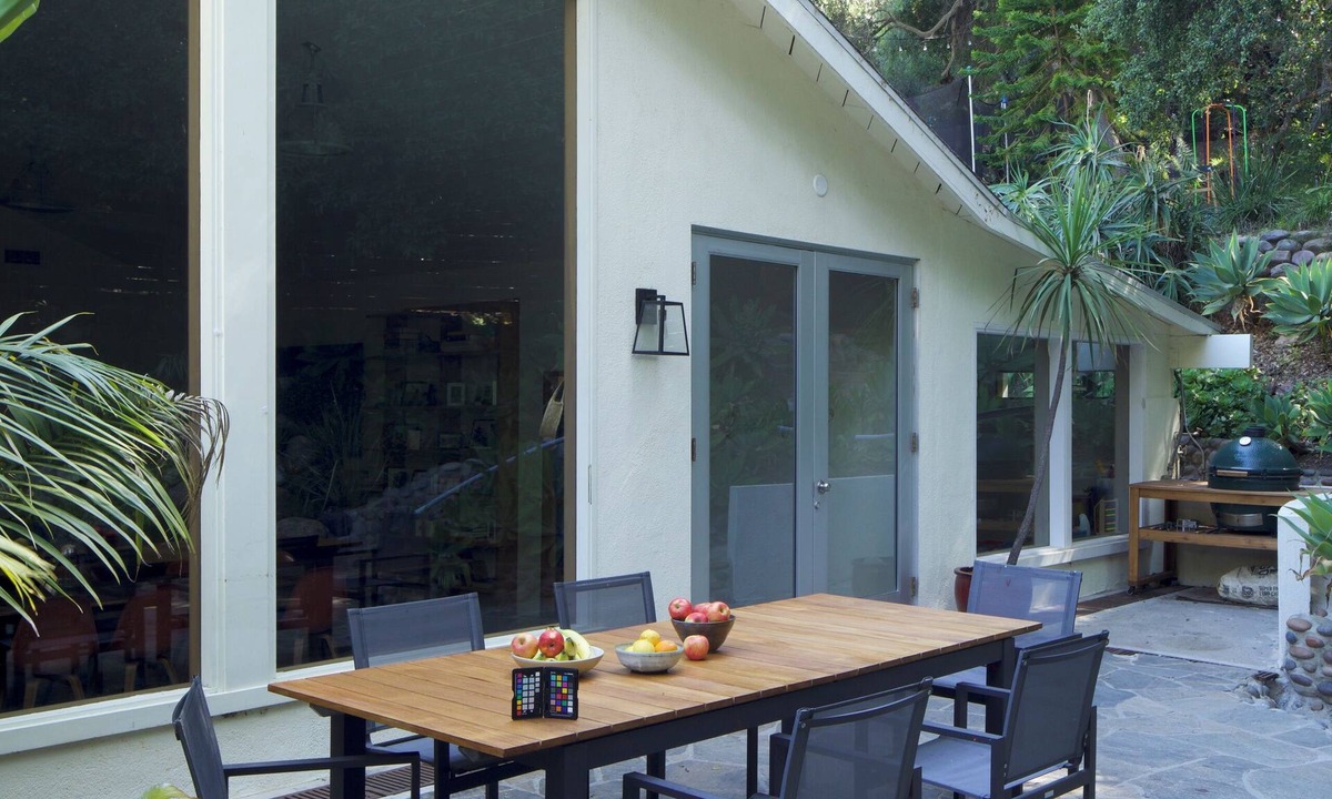 Fernwood Villa | Luxury Family Compound 6 bedrooms in peaceful Topanga