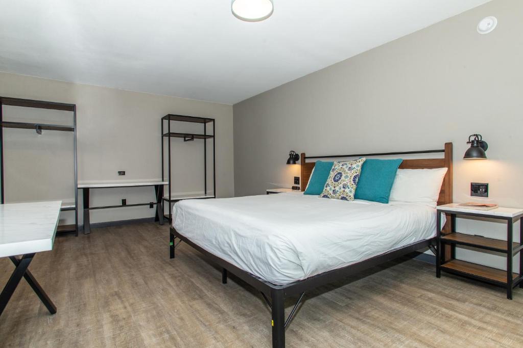 Anaheim Resort Hotel | Magnolia Tree Hotel-Maingate/Anaheim Convention Center