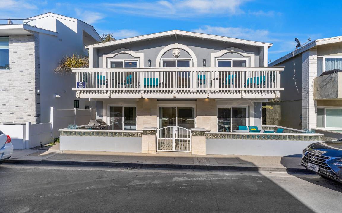 Santa Ana Heights House | Maisonette ∙ 3 bedrooms ∙ 6 guests