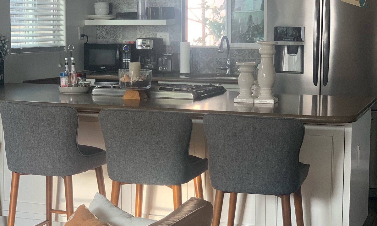 The Strand House | ☀️🏖️🏄🏻‍♂️👙🛼🏐Manhattan Bch adjacent to Hermosa Bch, 2 🚘 Garage, gated patio