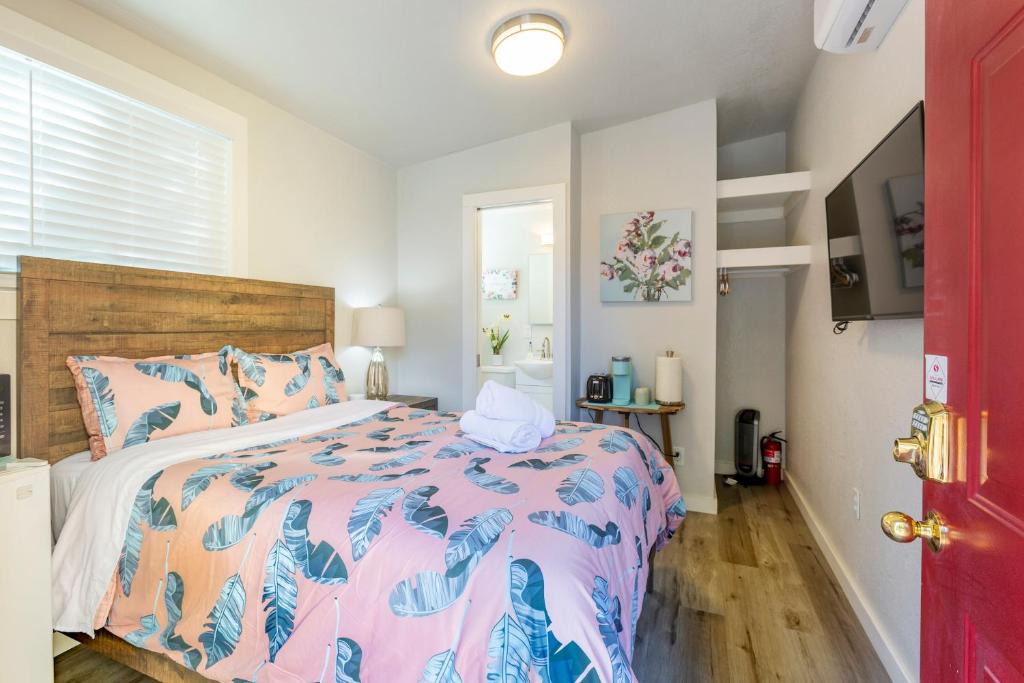 Northside Apartment | @ Marbella Lane Mini Guest House in Downtown San Jose