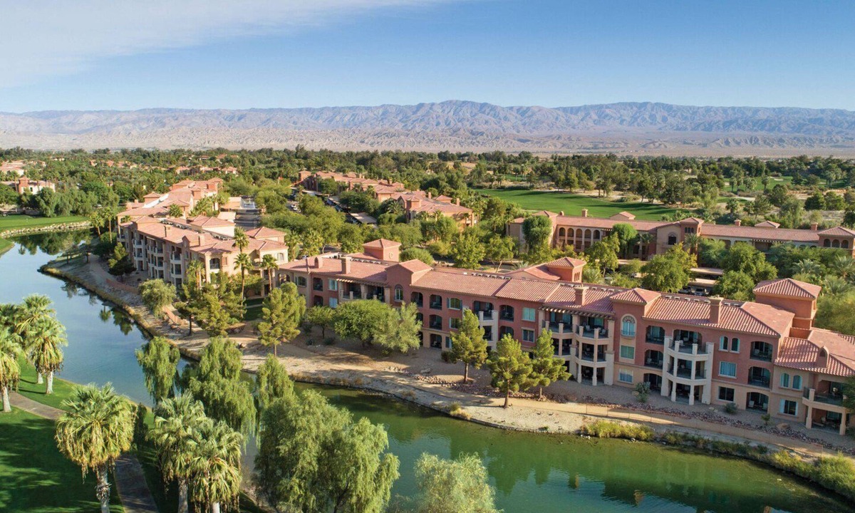 Palm Desert Resort | Marriott Shadow Ridge Resort EnclavesnCoachella Music Festival 2 bedroom villa