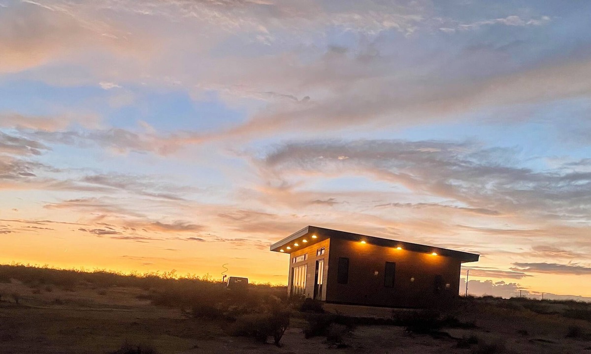 Twentynine Palms House | Modern Desert Roots Retreat Stargazing Nights & Joshua Tree Views, Near Park