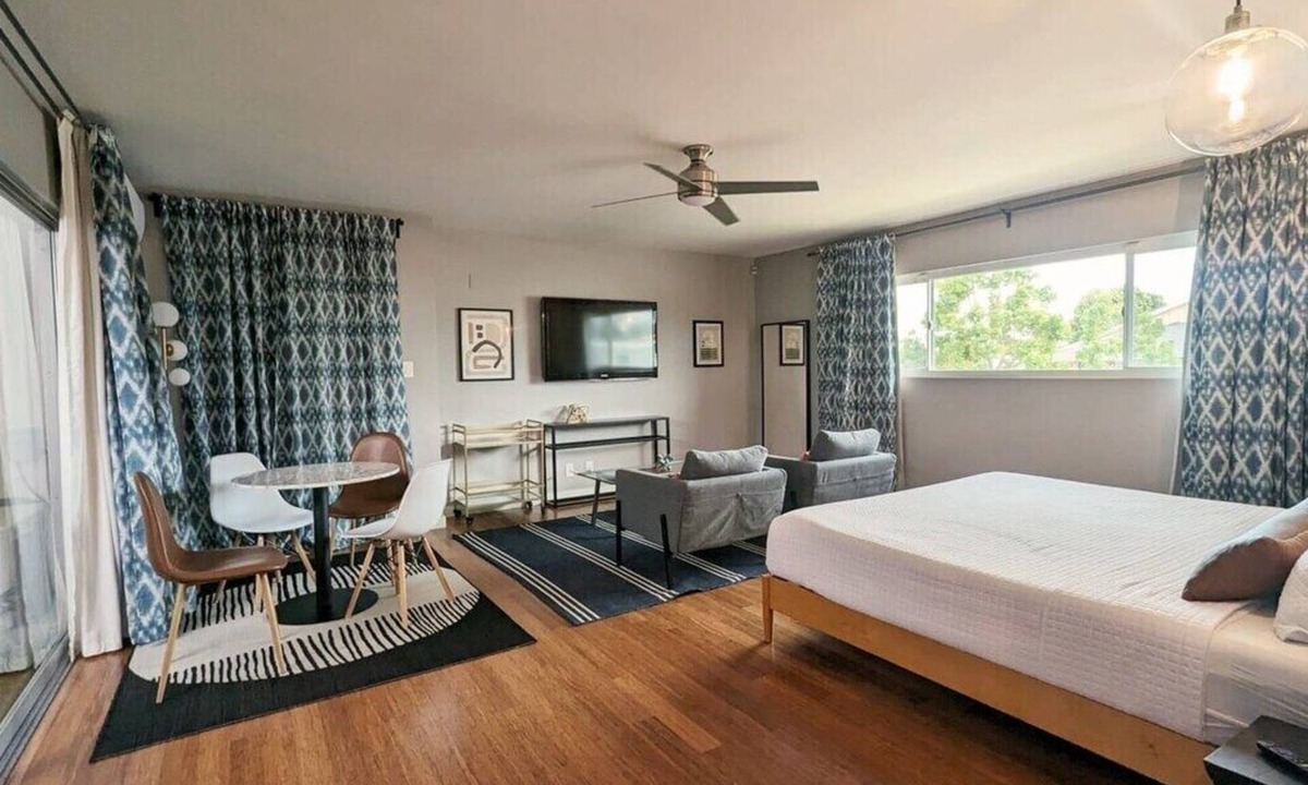Ladera Heights Apartment | Modern Guest Villa Near LAX, SoFi & Beaches