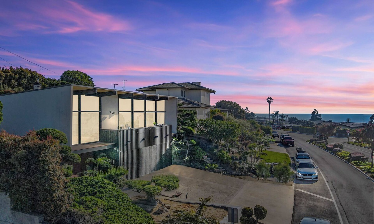 Redondo Beach House | Modern Luxury Home w/Sweeping Ocean Views & Indoor Pool/Spa