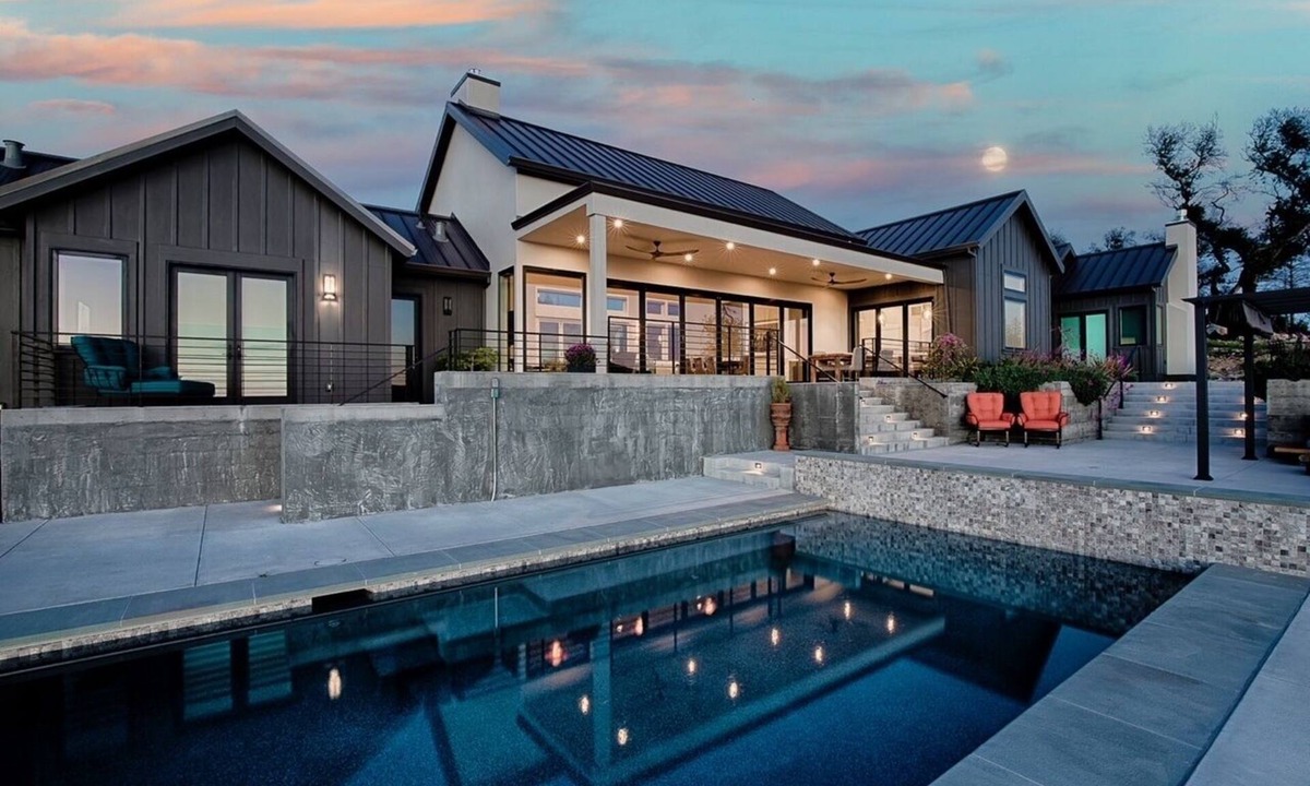 Santa Rosa Other | Modern Ranch Estate overlooking Valley of Moon