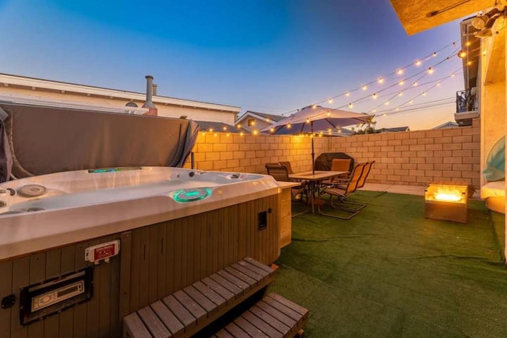 Central San Pedro Villa | Modern San Pedro Home