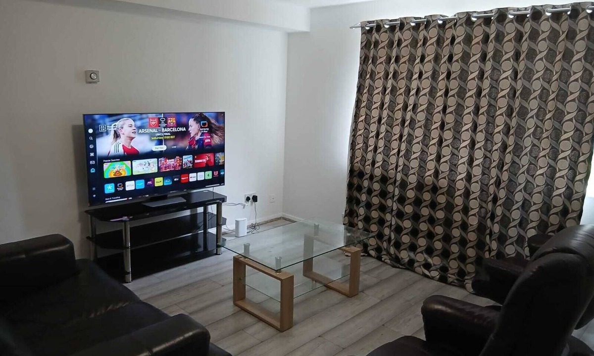Plumstead House | Modern Shared House in southeast London - Plumstead