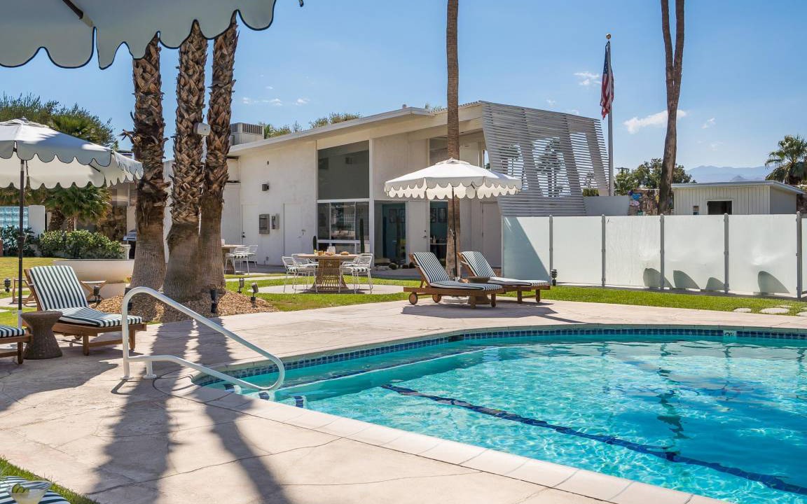 Desert Park Estates House | Monkey Tree Hotel 14