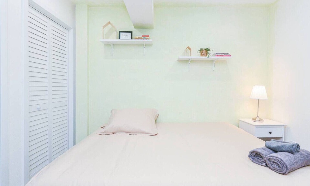 Huntington Beach Apartment | Moody D2 - Cozy Private Room