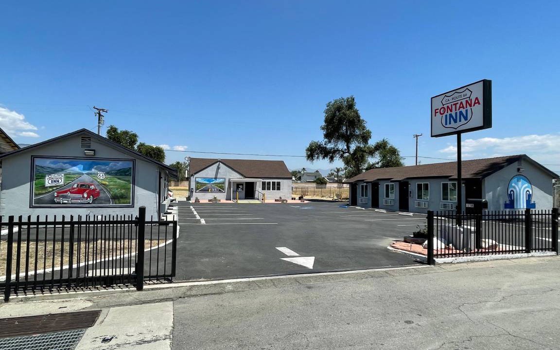 Fontana House | Motel ∙ 2 guests