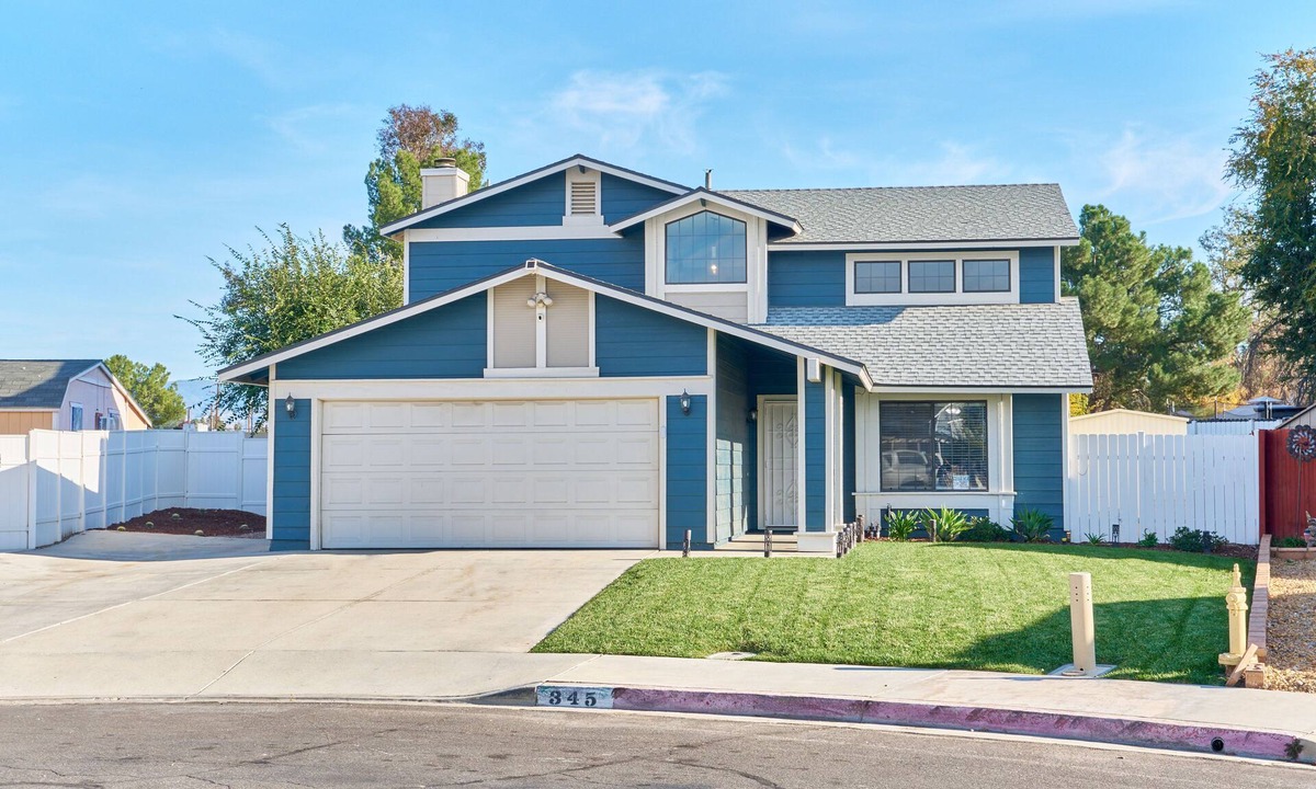 Hemet House | Mountain Oasis Home with Pool- Pet friendly